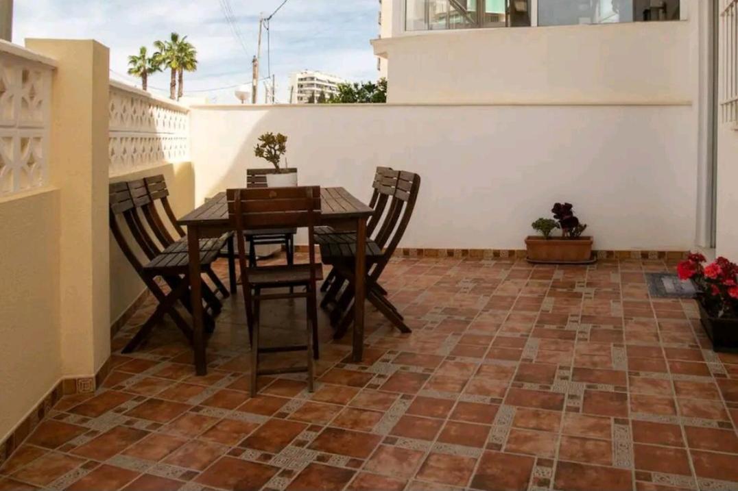 Albufereta Cozy Studio With A Great Terrace Lägenhet Alicante Exteriör bild